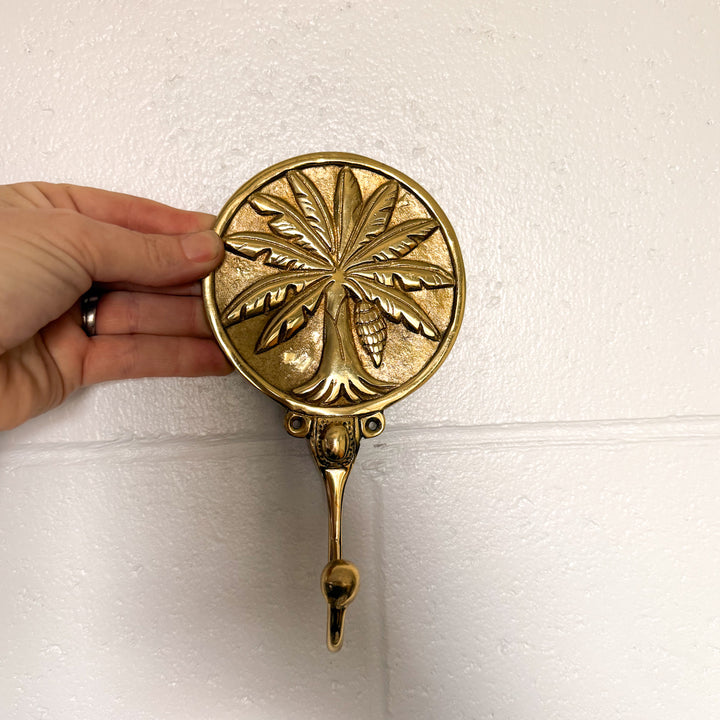 Banana Palm Plaque Brass Hook