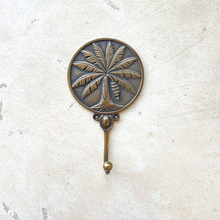 Banana Palm Plaque Brass Hook