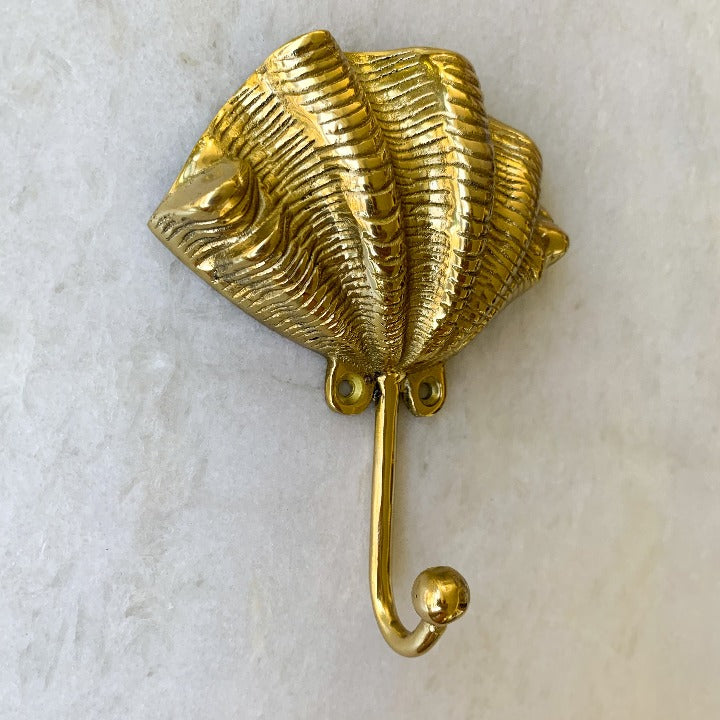 Clam Shell Brass hooks: Ocean Luxe